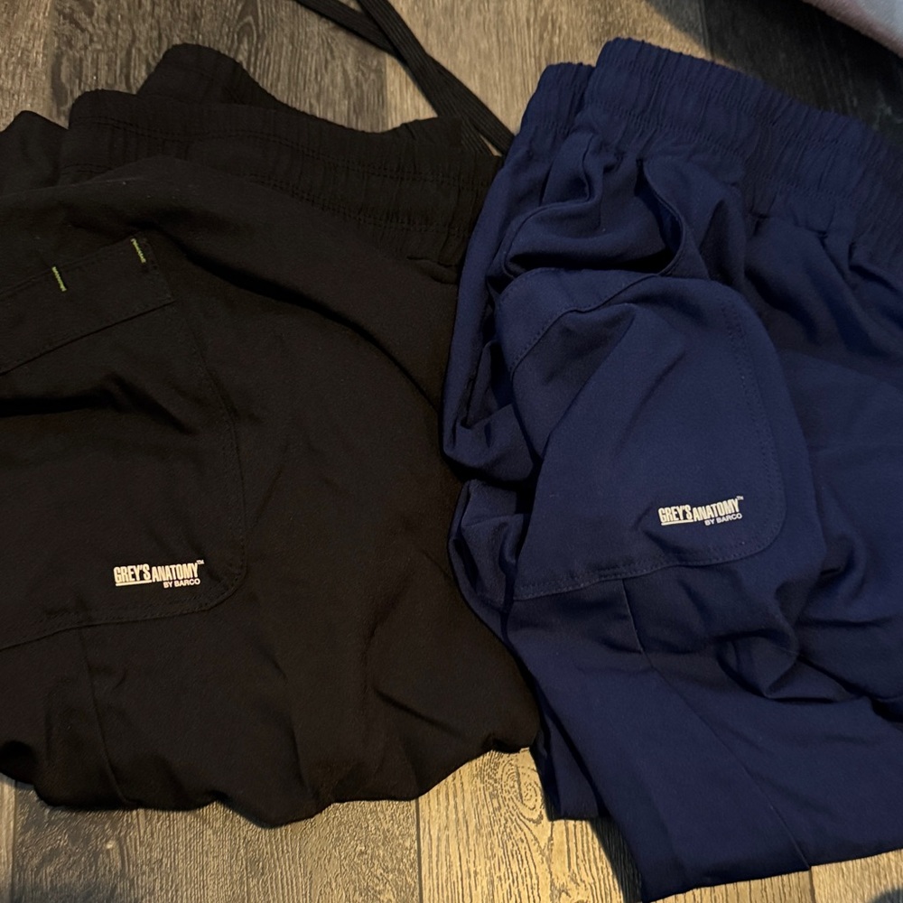 ' Black and Blue Greys Anatomy Scrub joggers